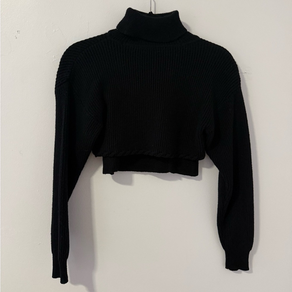 ASTR The Label Taissa Cut-Out Knit Set – Cami + Detachable Turtleneck Shrug - Picture 7 of 10